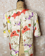 Load image into Gallery viewer, Floral Wave Vintage Top
